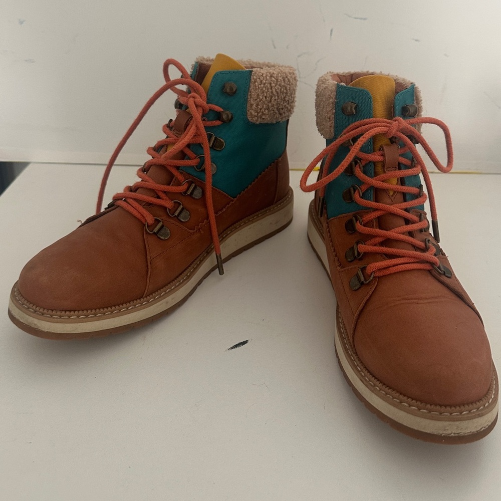 Toms Brown and Teal Boots